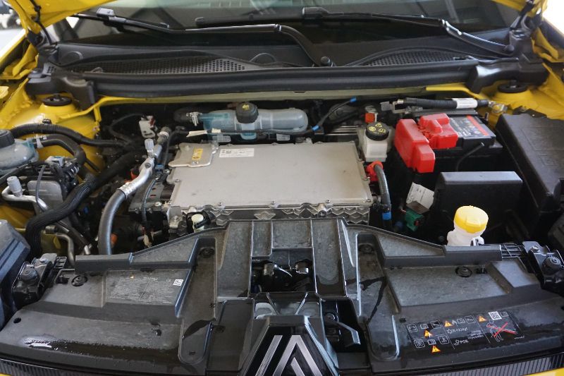 RENAULT 5 2024 — imagine 20
