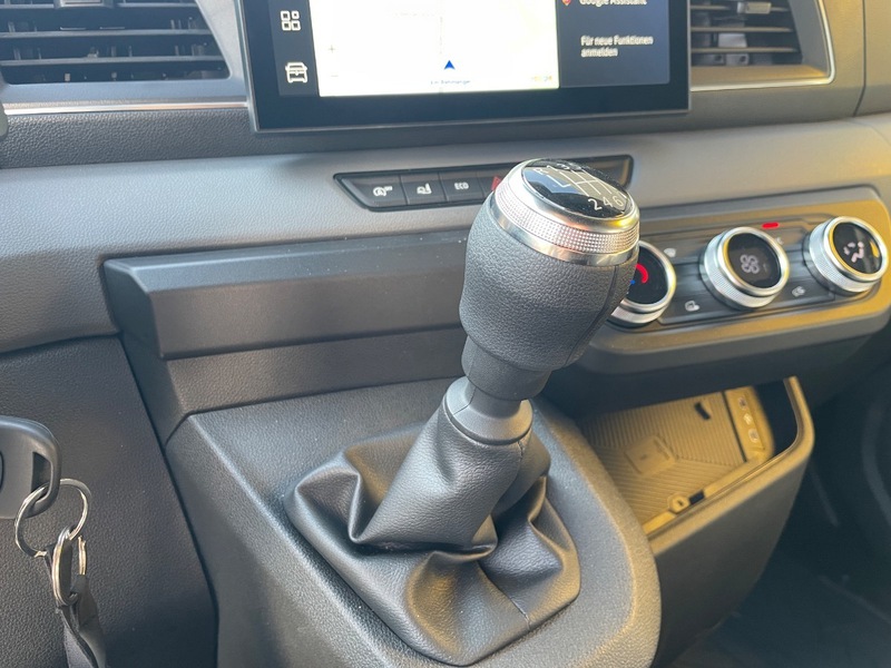Fahrzeugabbildung Master +Klima+ Bild 36 von 46