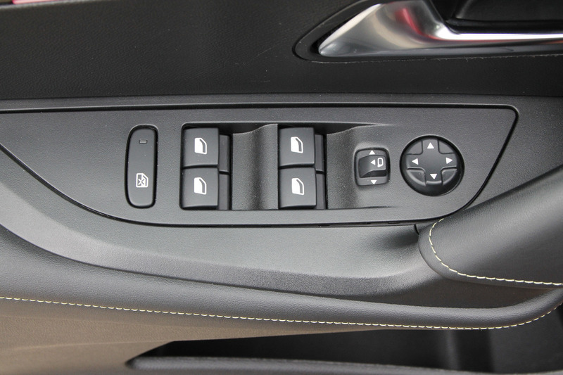 Fahrzeugabbildung e-2008 GT (MJ E0) Bild 15 von 22