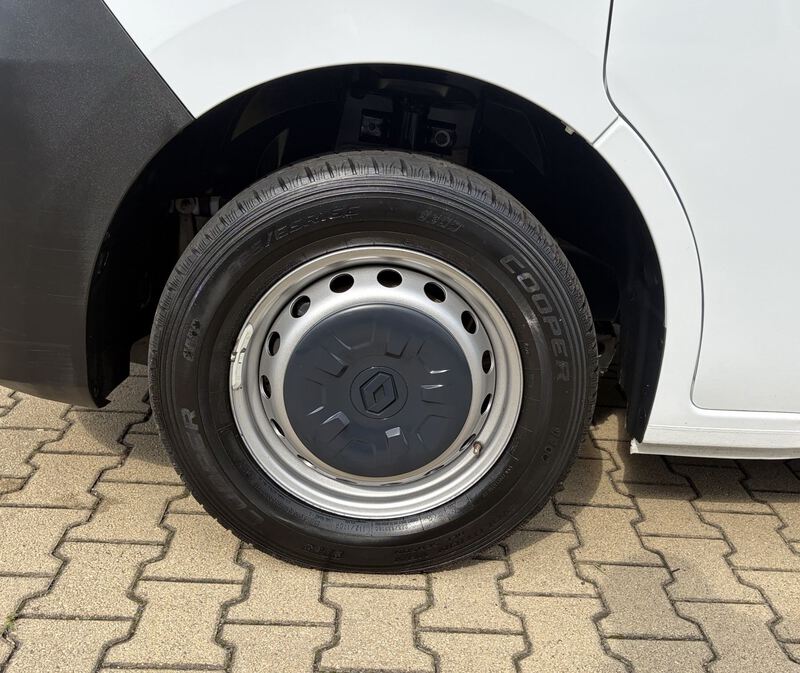 Fahrzeugabbildung Master Dreiseitenkipper Doppelkabine L3H1 145 PS Bild 36 von 49