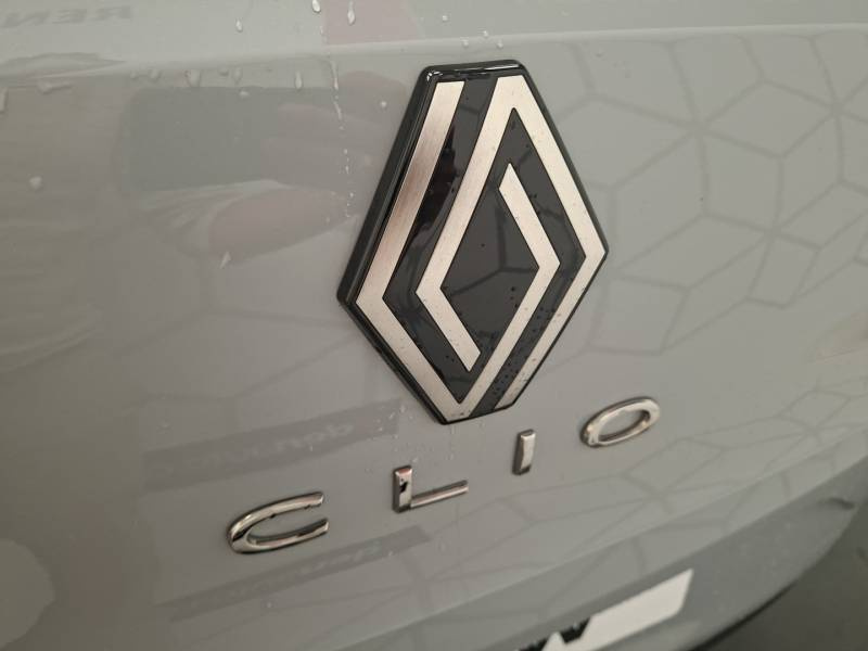 Renault Clio V