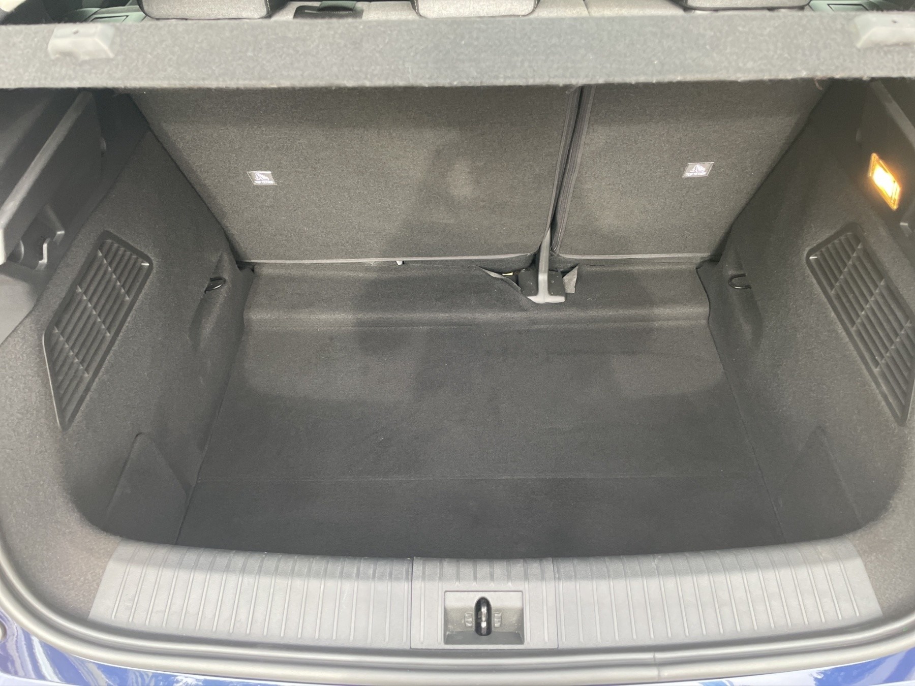 Renault Megane E-TECH – Bild 12
