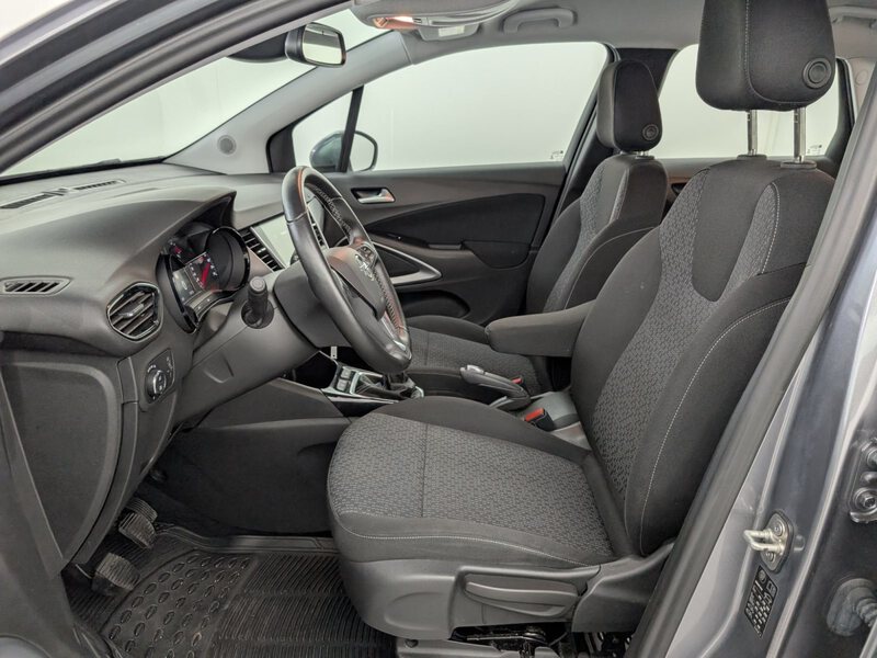 Fahrzeugabbildung Crossland X 1.2 Turbo Edition Navi LED Klima Bild 8 von 33