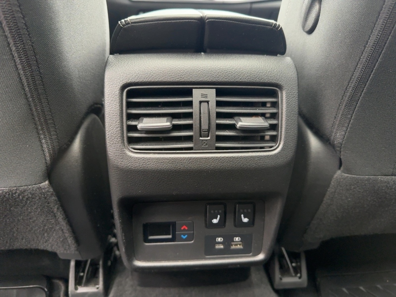 Fahrzeugabbildung X-Trail ALLRAD Bild 14 von 15