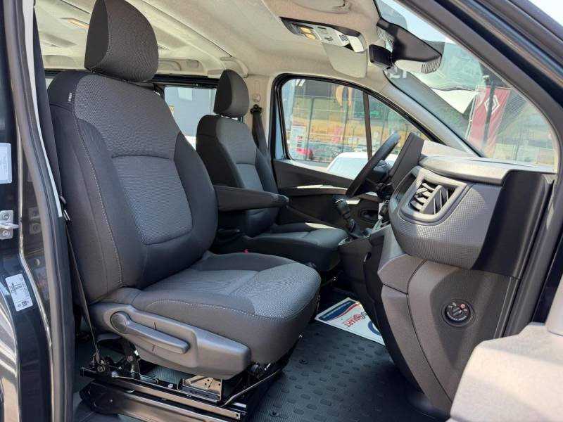 Renault Trafic Combi