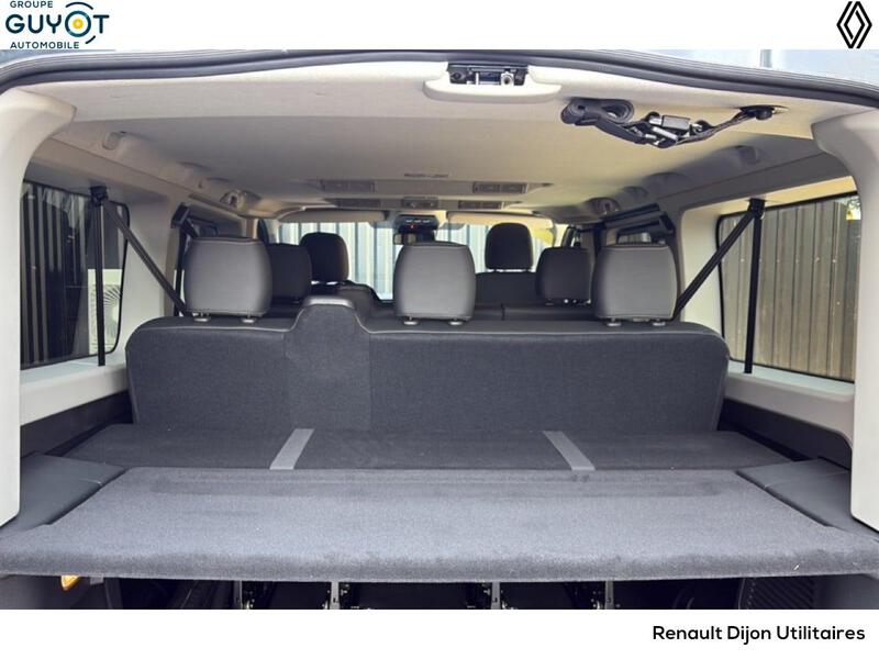 Renault Trafic Combi
