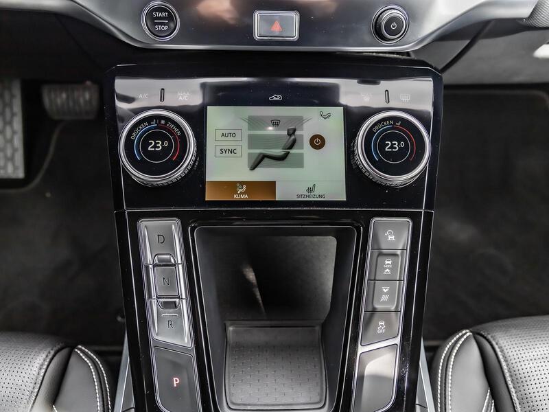 Fahrzeugabbildung I-Pace BLACK PACK STANDHEIZUNG SHZ PDC Bild 14 von 20