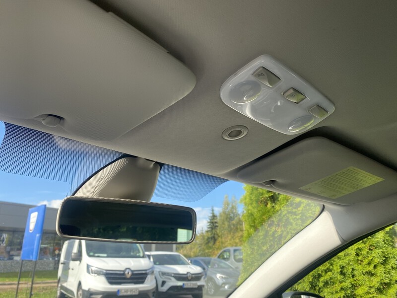 Fahrzeugabbildung Megane III Bose Edition TCe Bild 17 von 18
