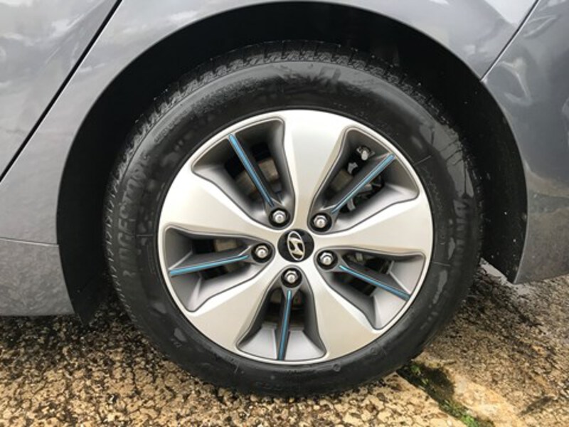 Hyundai Ioniq