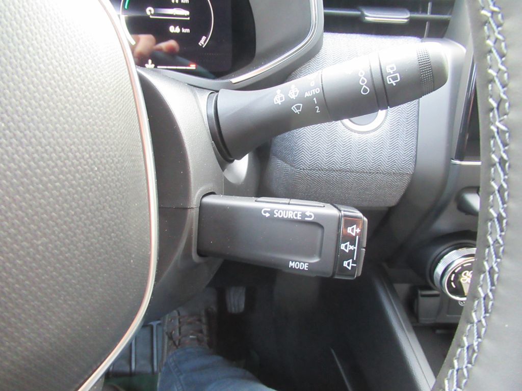 Renault Clio – Bild 22