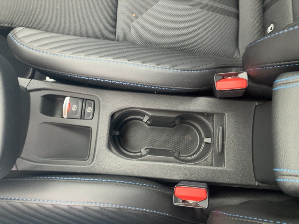 Renault Clio – Bild 17