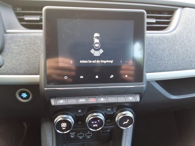 Fahrzeugabbildung Zoe /BATT INKL./PDC/NAVI/CAPRPLAY/ Bild 10 von 16