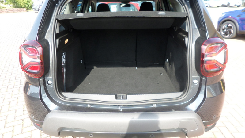 Fahrzeugabbildung Duster NAVI / Kamera / SHZ Bild 15 von 15