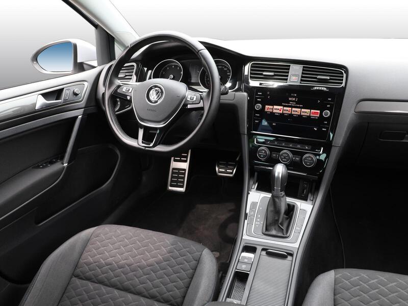 VW Golf