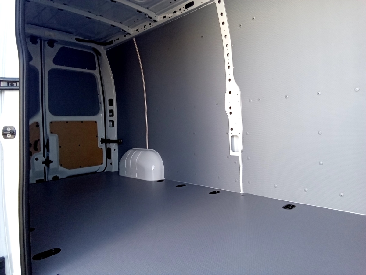 Renault Master – Bild 11