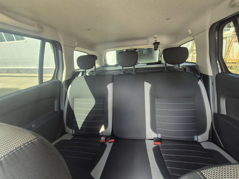 DACIA Logan 2019 — imagine 13