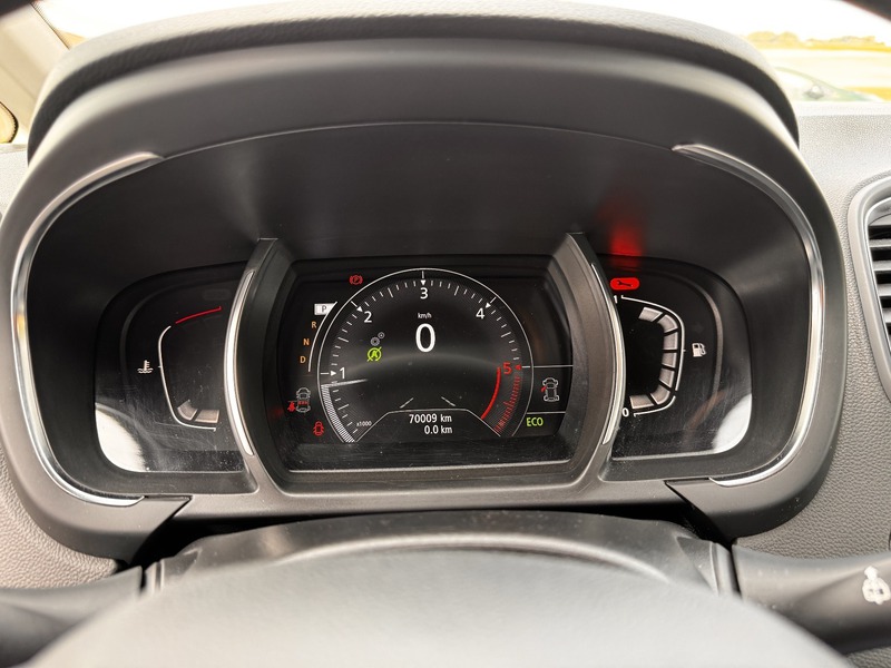 Fahrzeugabbildung Grand Scenic NAVI+SITZH Bild 17 von 22