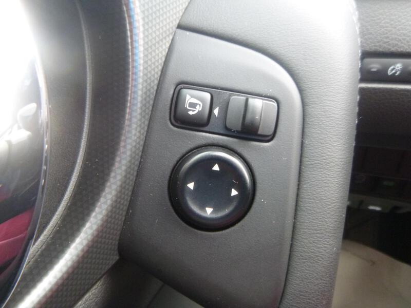 Fahrzeugabbildung Qashqai 1.7 dCi Xtronic 4x4 Bild 10 von 23