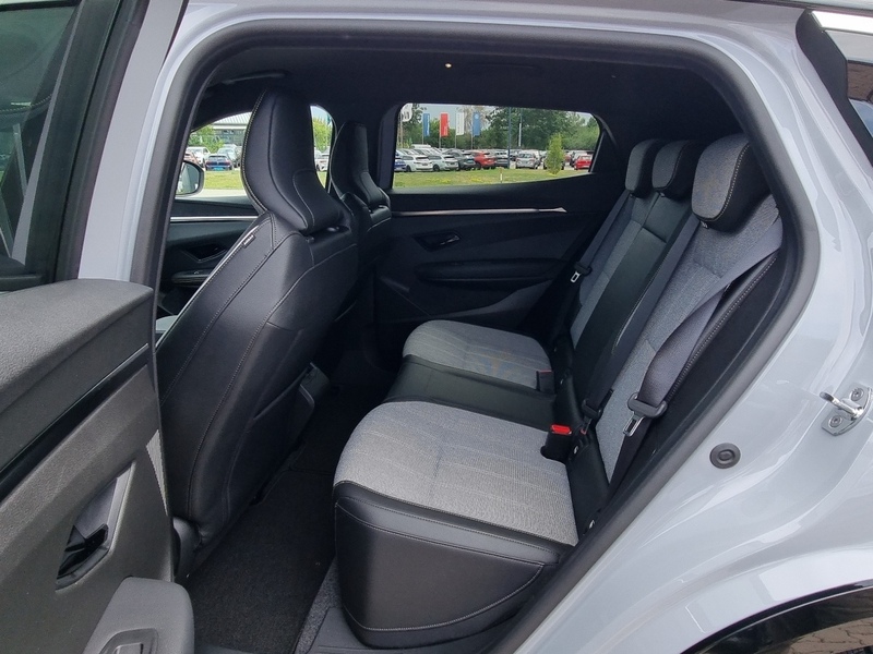 Fahrzeugabbildung Megane E-TECH TECHNO EV60 220hp optimum charge Bild 10 von 20