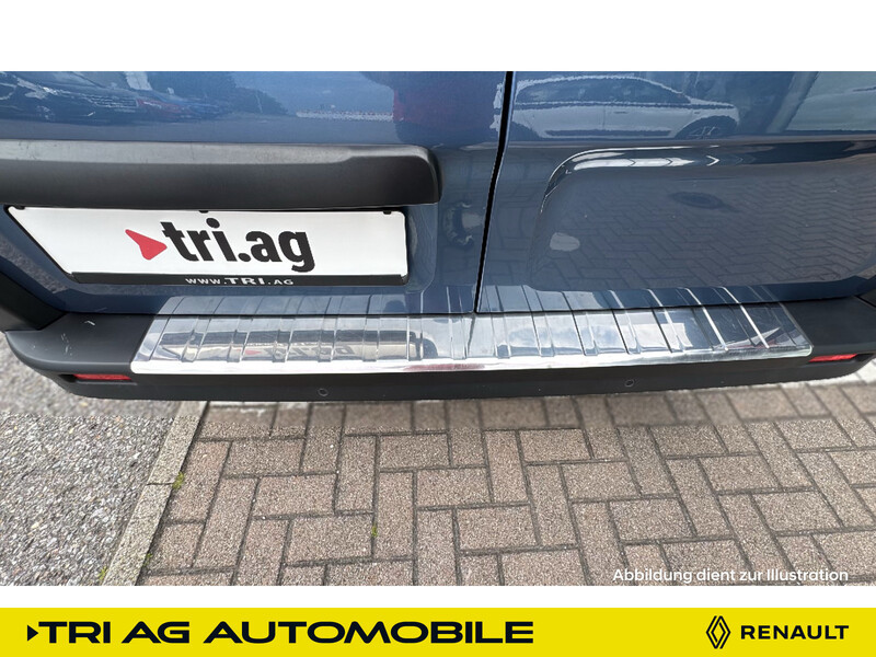Fahrzeugabbildung Trafic 2,7 T ENERGY DCI 125 AdBlue Radio-Media Nav Trittbretter Expression Bild 17 von 23