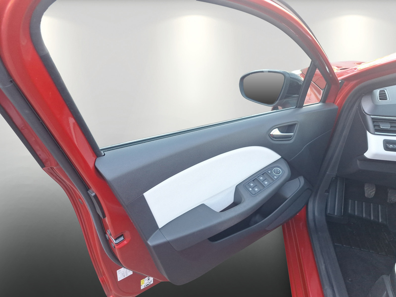 Fahrzeugabbildung Clio TECHNO TCe 90 Bild 14 von 17