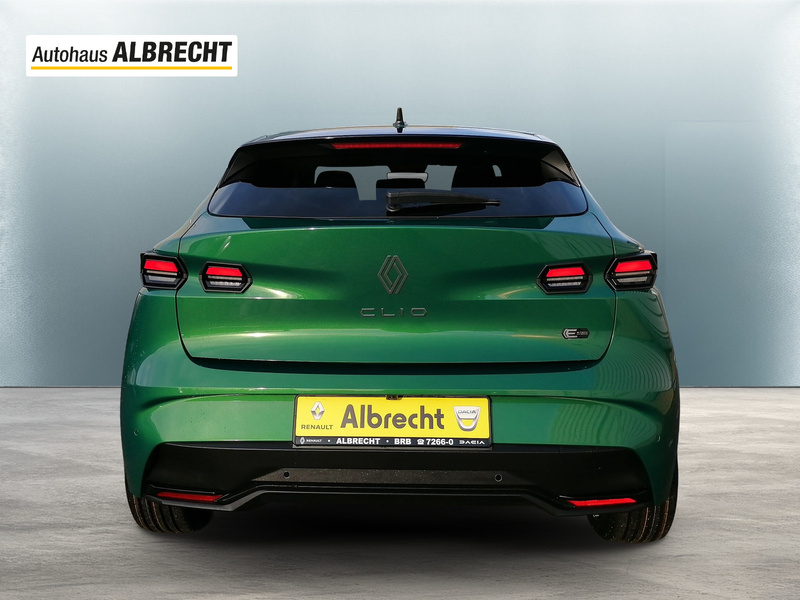 Fahrzeugabbildung Clio VI Techno Full Hybrid E Bild 4 von 14