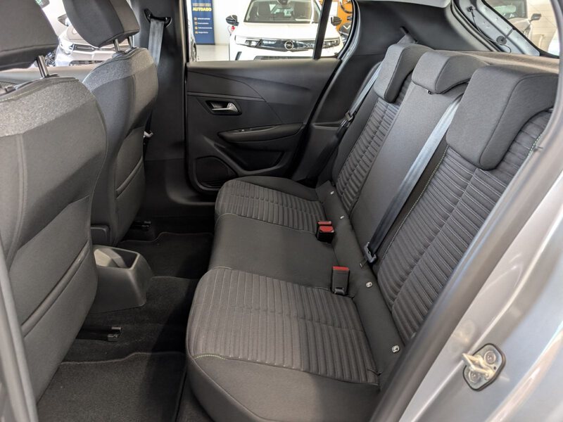 Fahrzeugabbildung 208 PureTech 75 Active Allwetter Navi Bild 9 von 37