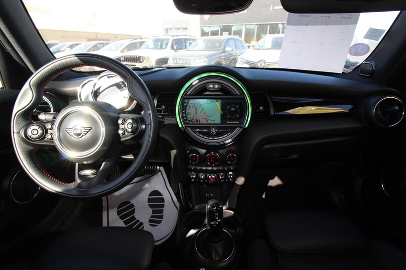 Mini Hatch 5 Portes F55 LCI