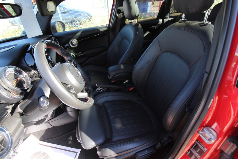 Mini Hatch 5 Portes F55 LCI