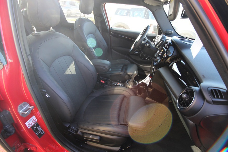 Mini Hatch 5 Portes F55 LCI