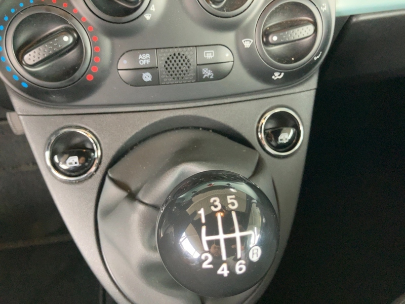 Fahrzeugabbildung 500 1.0 70PS Klima DAB+ Carplay Alufelgen Bild 20 von 20