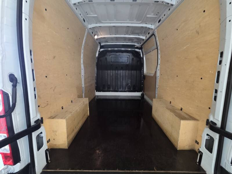 Renault Master III