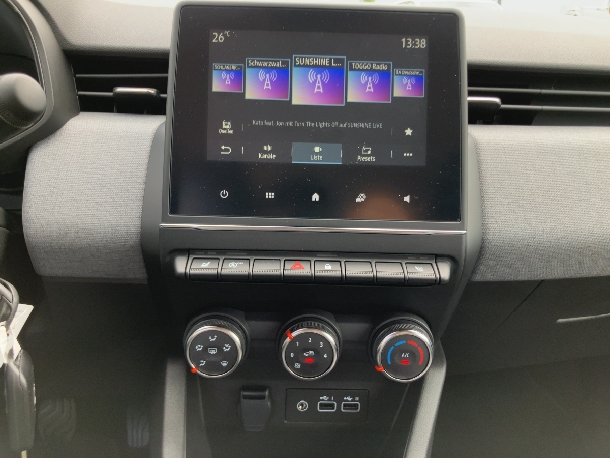 Renault Clio – Bild 11