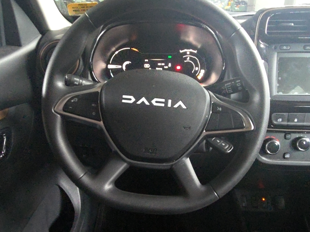 Dacia Spring – Bild 13