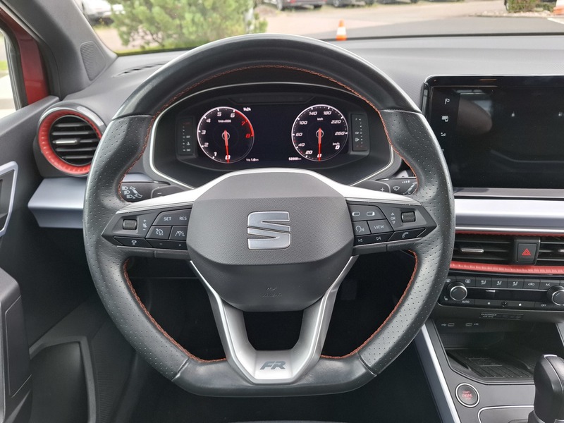 Seat Arona
