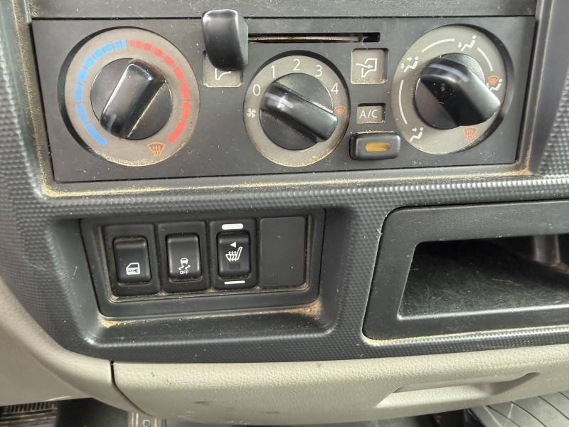 Nissan NT400 Chassis Cabine