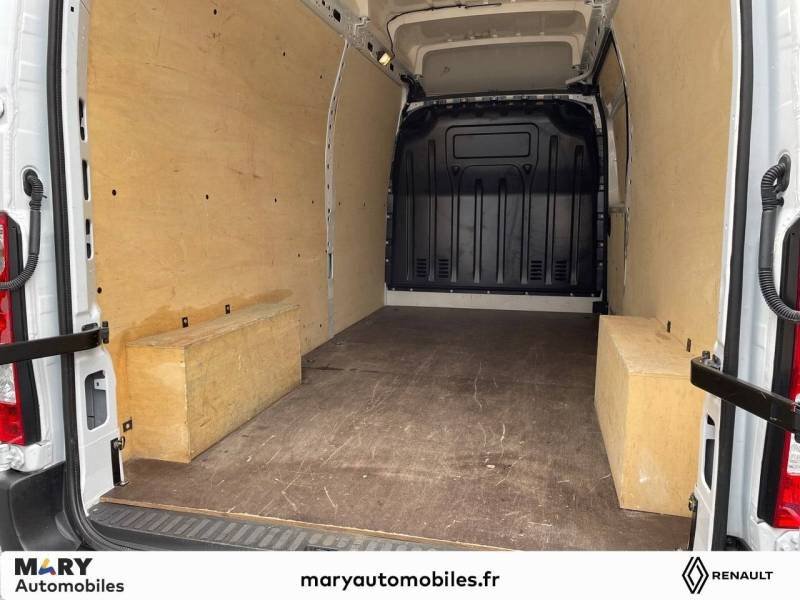 Renault Master III