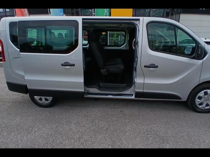 Renault Trafic Combi