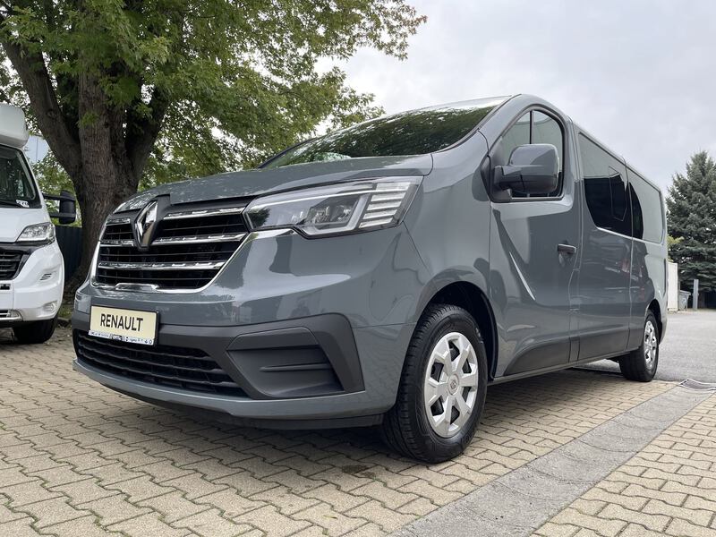 Fahrzeugabbildung Trafic Grand Combi Entry dCi 170 PS EDC Bild 2 von 41