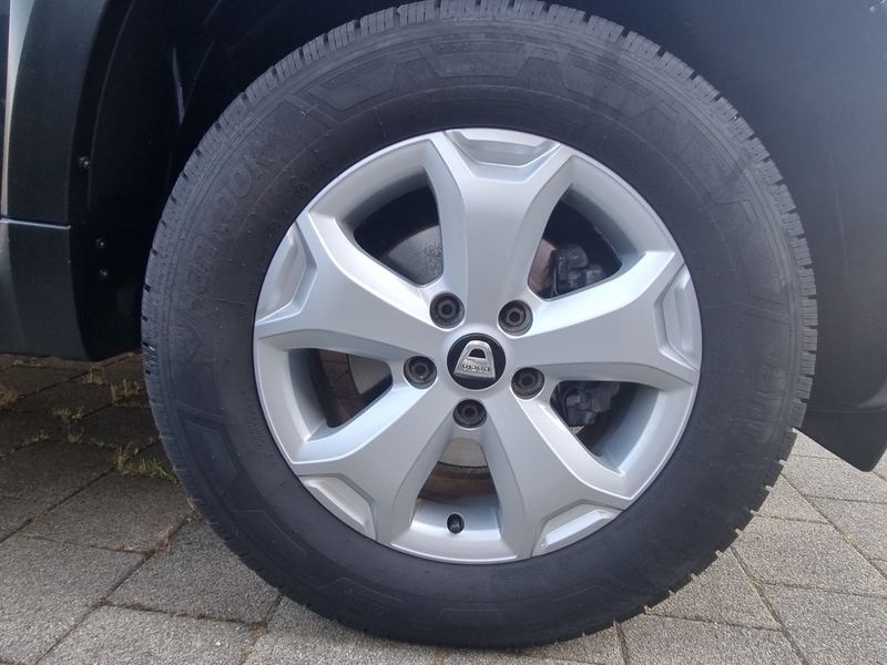 Fahrzeugabbildung Duster Urban TCe 130 4WD Bild 12 von 14
