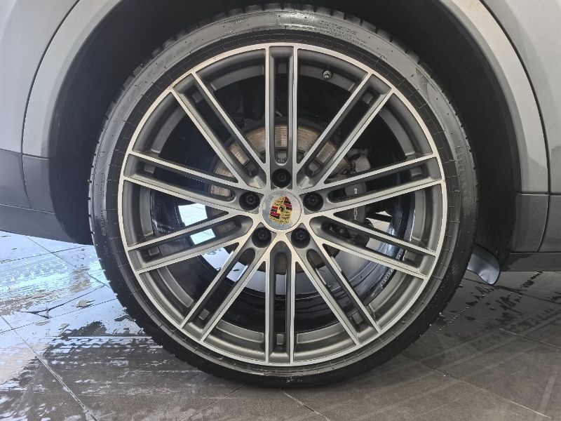PORSCHE Cayenne Coupe 2020 — imagine 42