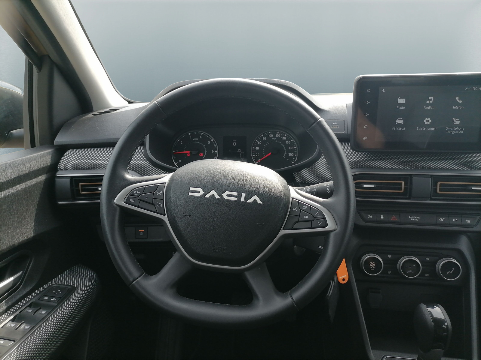 Dacia Sandero – Bild 10