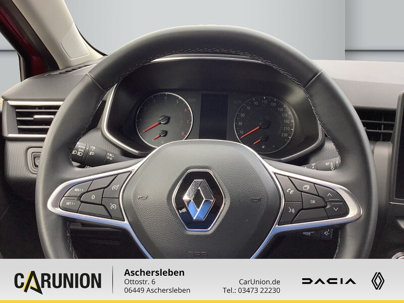 Fahrzeugabbildung Clio Klimaautomatik + Navi Bild 10 von 13