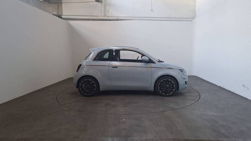 Fiat 500e Berline MY22 Serie 1 Step 1