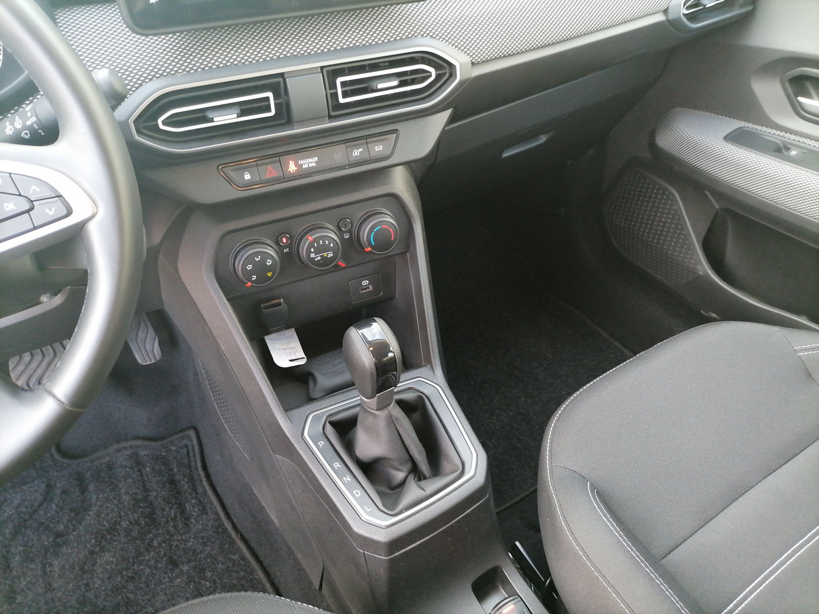 Dacia Sandero – Bild 15