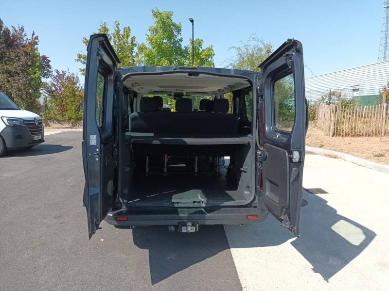 Renault Trafic Combi