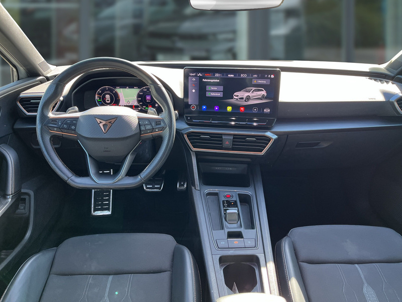 Fahrzeugabbildung Leon Sportstourer 1.4 e-HYBRID OPF Bild 15 von 16