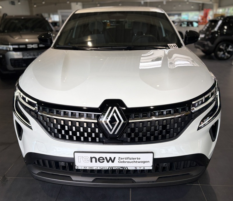 Fahrzeugabbildung Austral Techno Full Hybrid 200 PS Bild 2 von 50