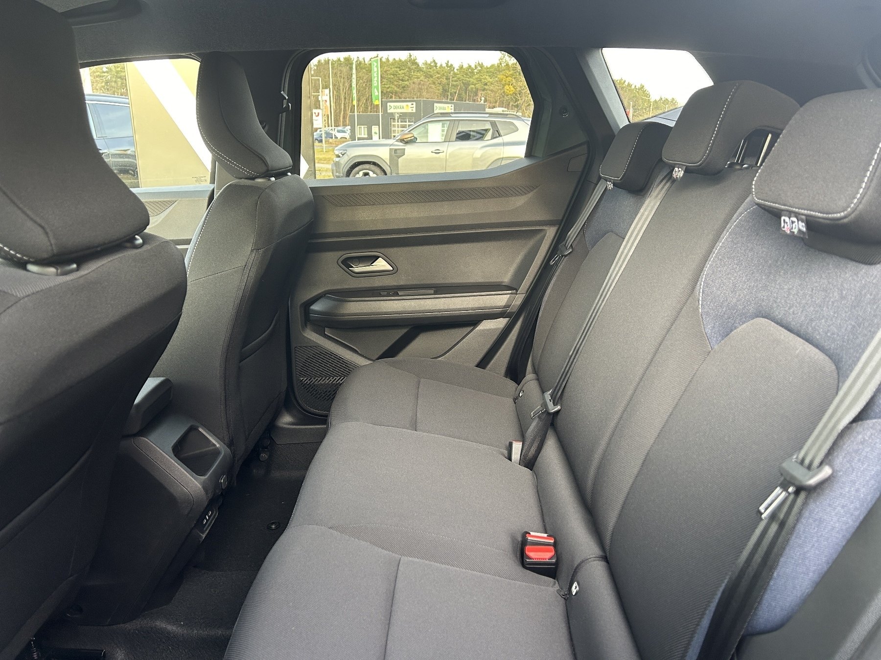 Dacia Duster – Bild 8