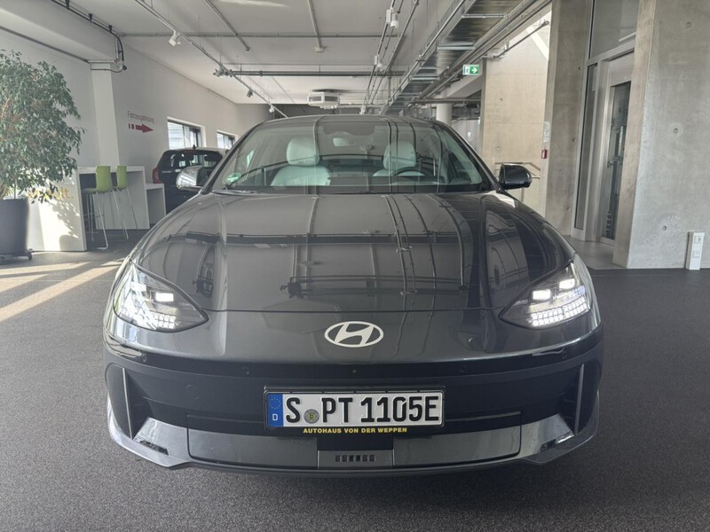 Hyundai Ioniq 6
